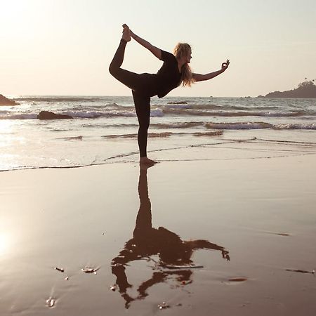 Kranti Yoga Tradition - Beach Resort Patnem Beach Dış mekan fotoğraf